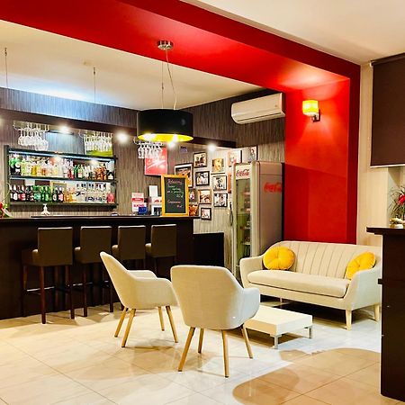 Kaliszki Hotel Seven 7 מראה חיצוני תמונה